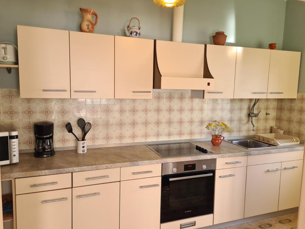 Apartments Bresan تروغير المظهر الخارجي الصورة