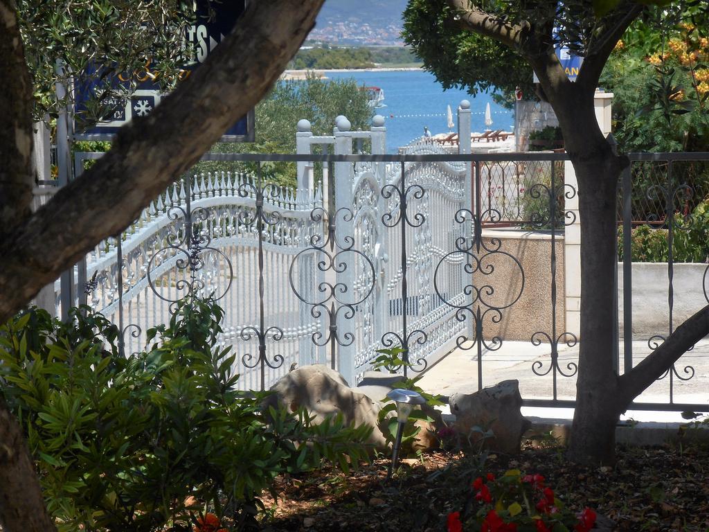 Apartments Bresan تروغير المظهر الخارجي الصورة