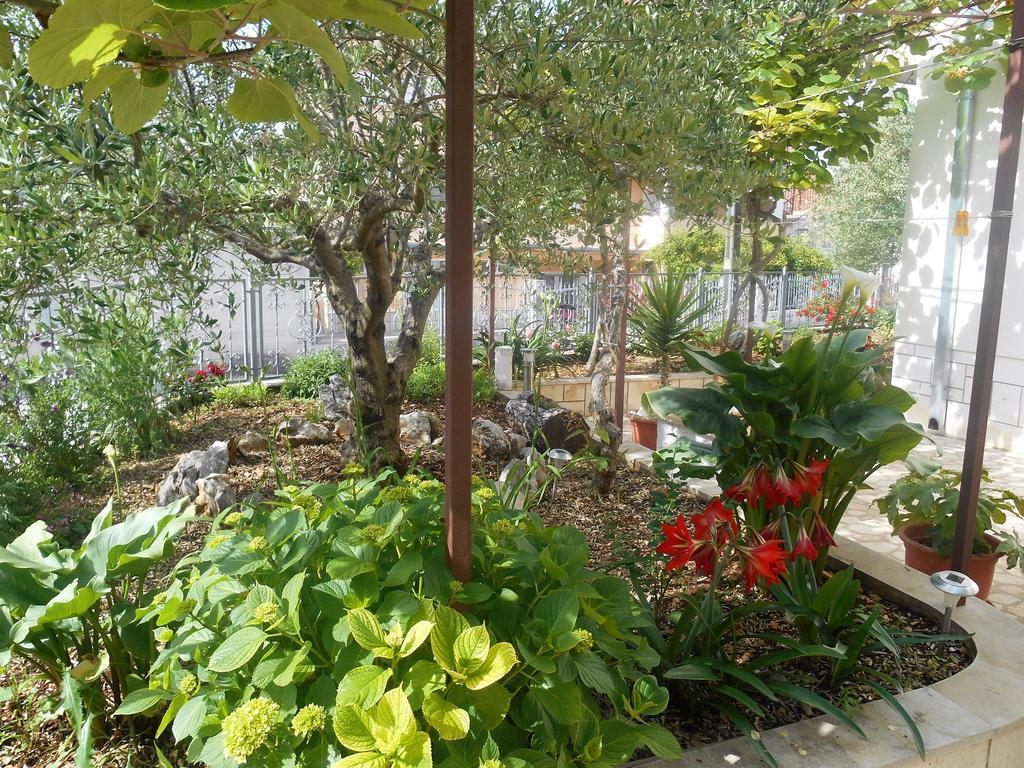 Apartments Bresan تروغير المظهر الخارجي الصورة
