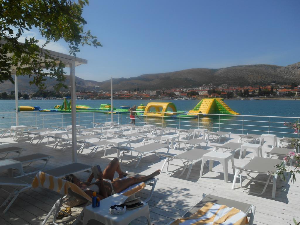 Apartments Bresan تروغير المظهر الخارجي الصورة