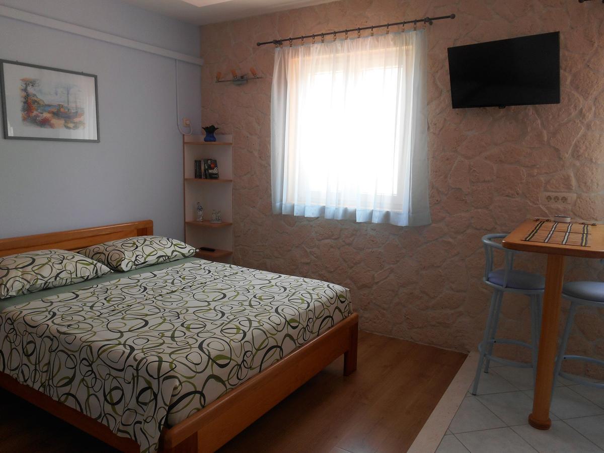 Apartments Bresan تروغير المظهر الخارجي الصورة